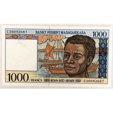 MADAGASCAR 1994 . ONE THOUSAND FRANCS BANKNOTE